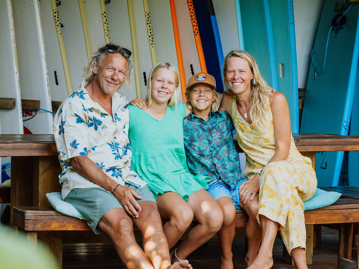 Pura Vida Lodge hosts and accommodation in Mimizan-Plage France
